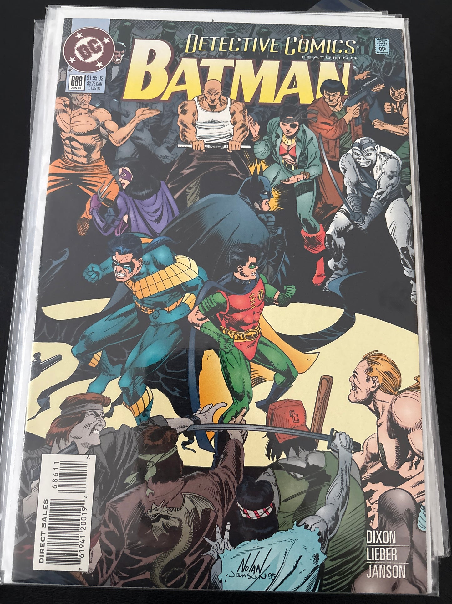 Detective Comics 686 NM