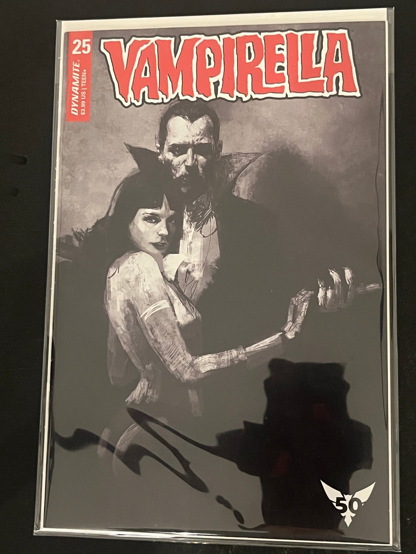 Vampirella 25 NM