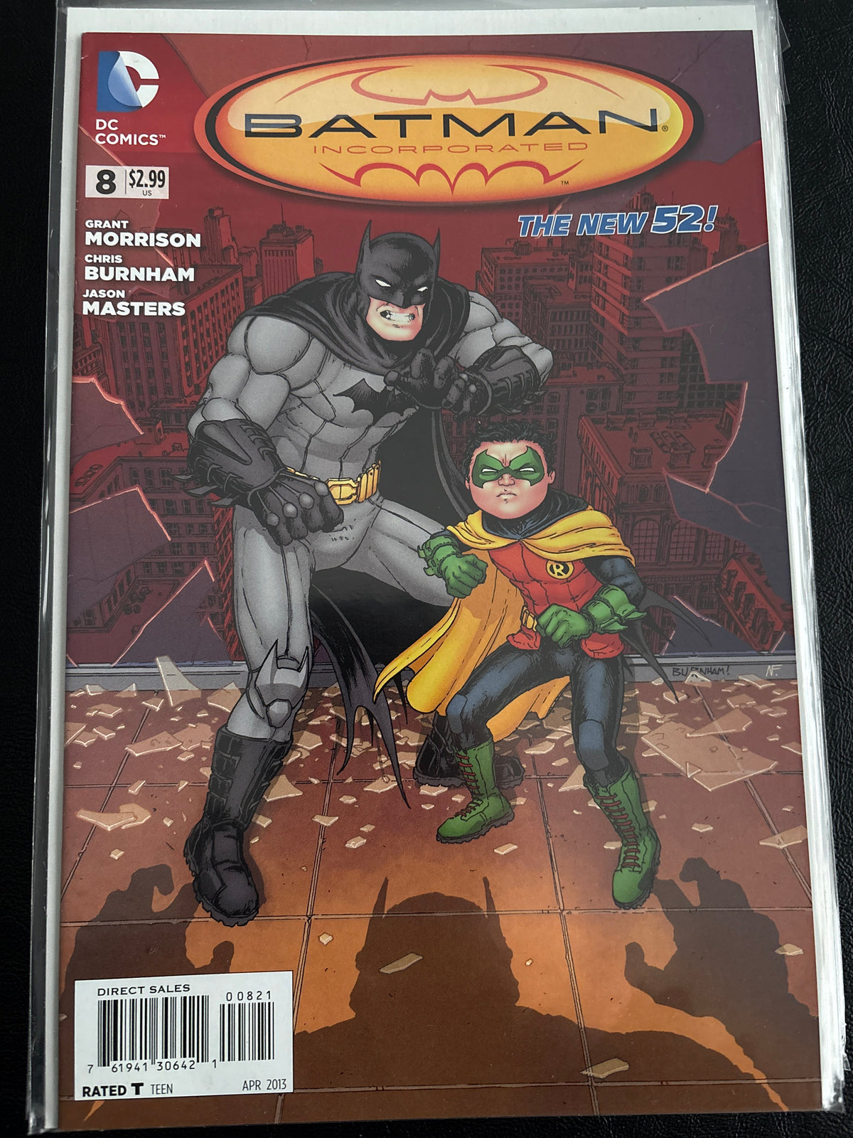 Batman Incorporated 8 VF/NM