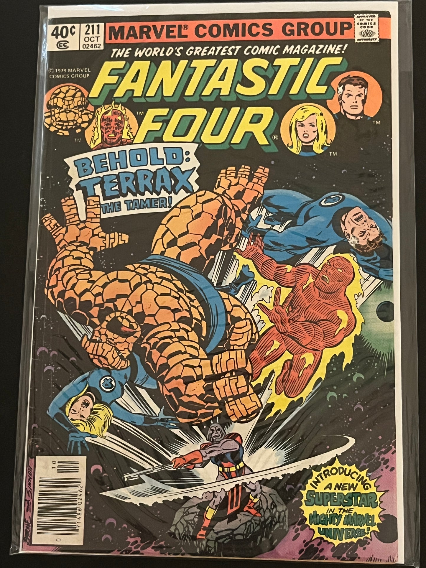 Fantastic Four 211 Mid Grade