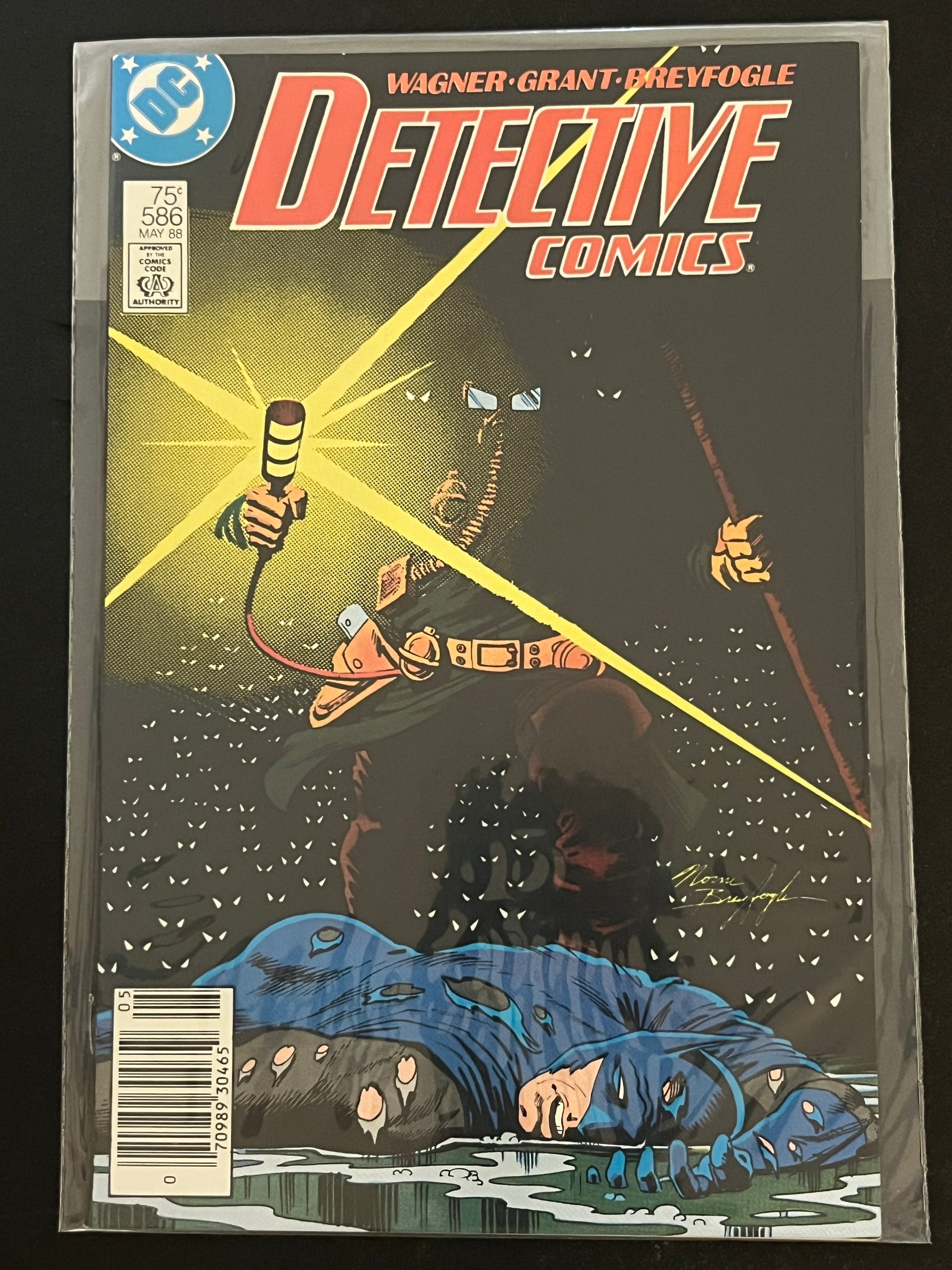 Detective Comics 586
