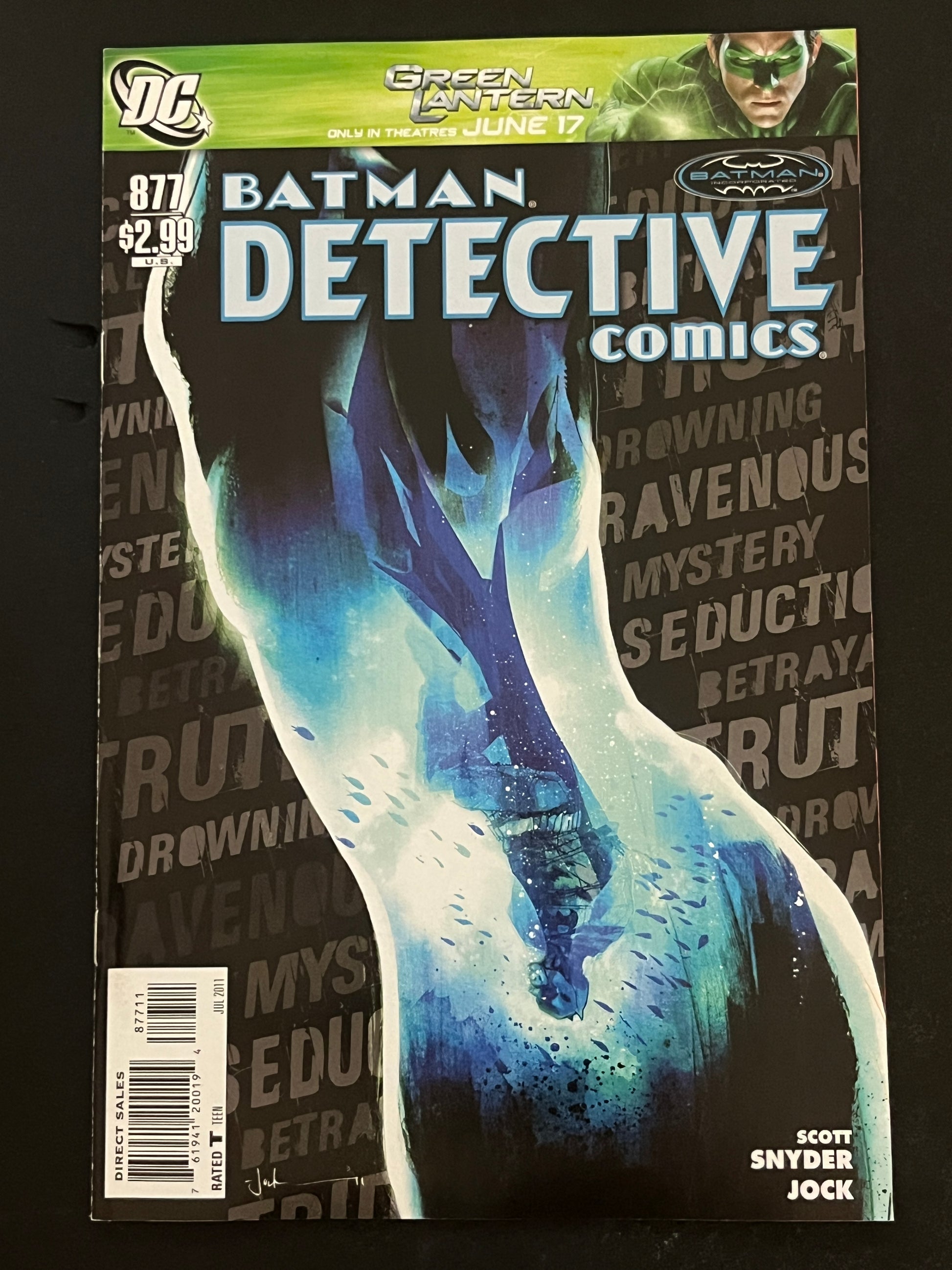 Detective Comics 877