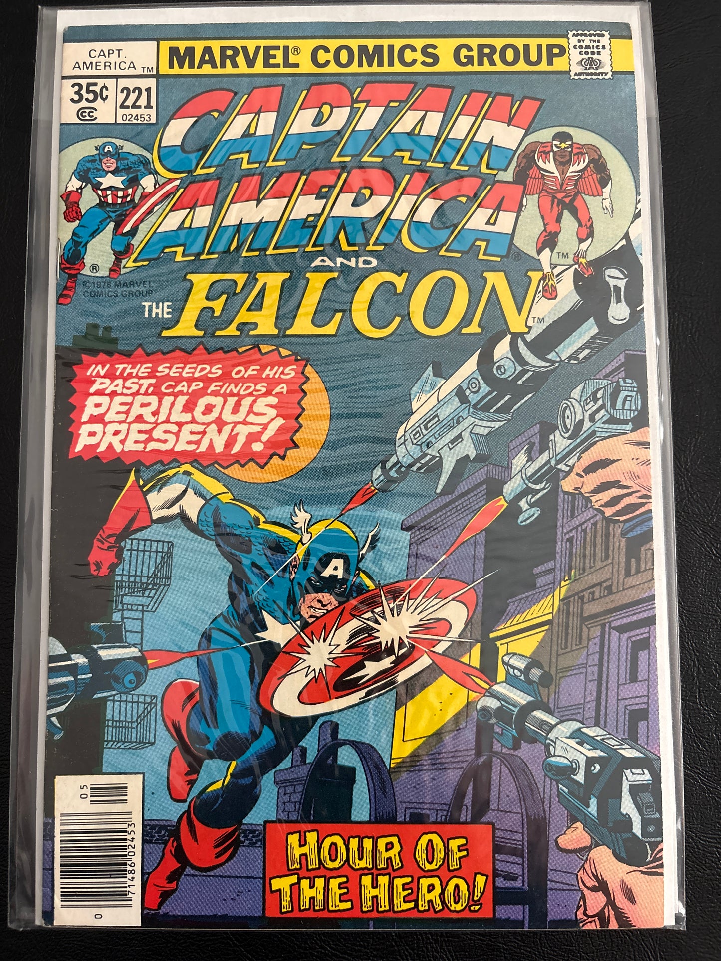 Captain America 221 VF-