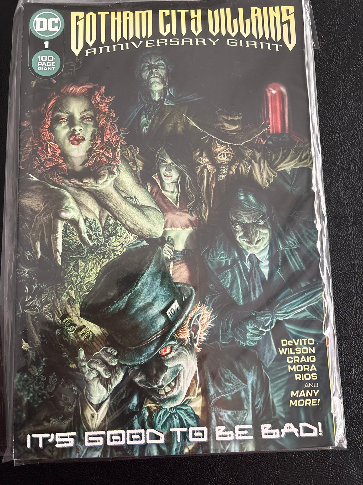 Gotham City Villains: Anniversary Giant 1 NM
